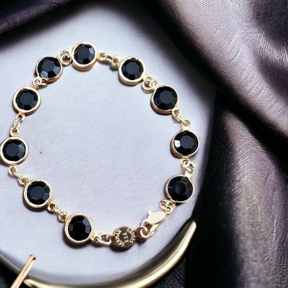 Unbranded Jewelry - Vintage Statement Bracelet Austrian Black Crystals  Made In USA Bezel  7" Wrist